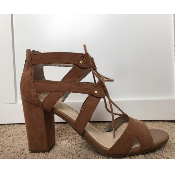 Sam Edelman Shoes - Sam Edelman heels brand new